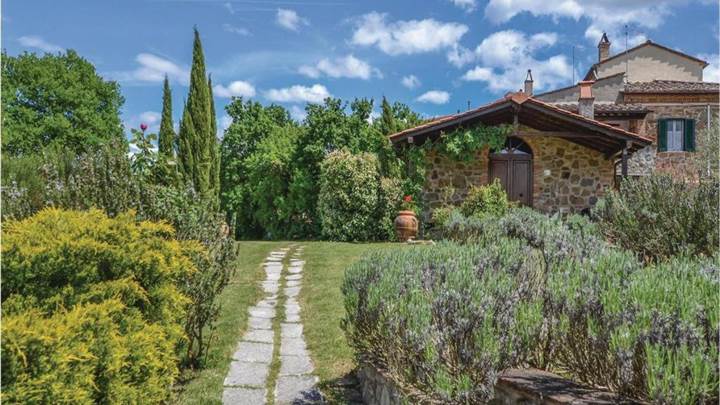 Casale in vendita a Lucignano