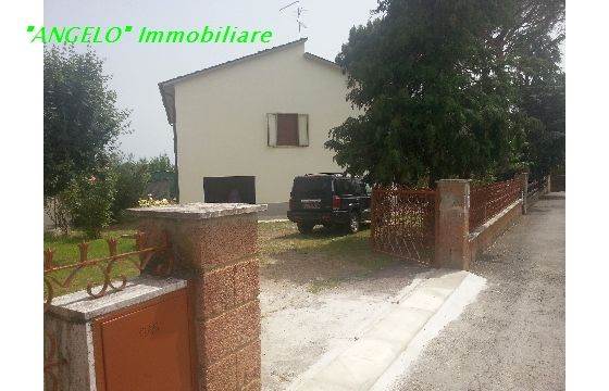 Casa singola pressi Rigutino Stazione
