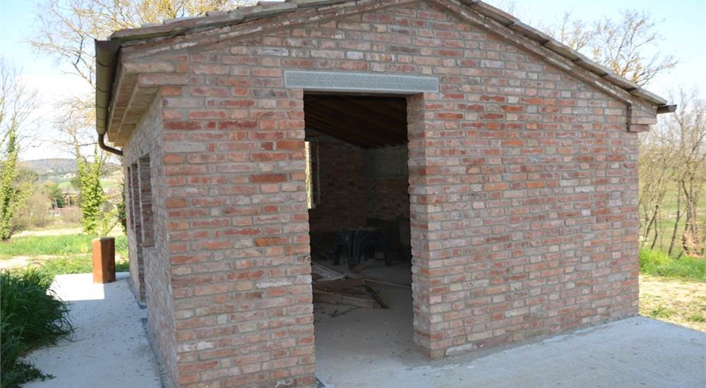 Photo 13