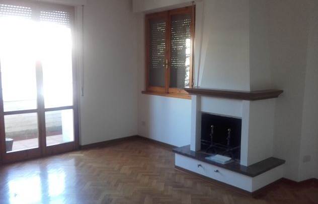 Affittasi bell'appartamento zona centrale